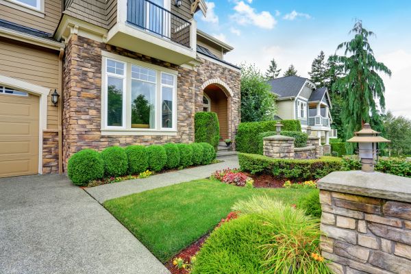 Residential Landscaping in Palmetto