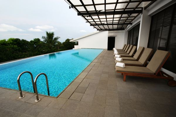 Pool Patio Landscaping in Palmetto